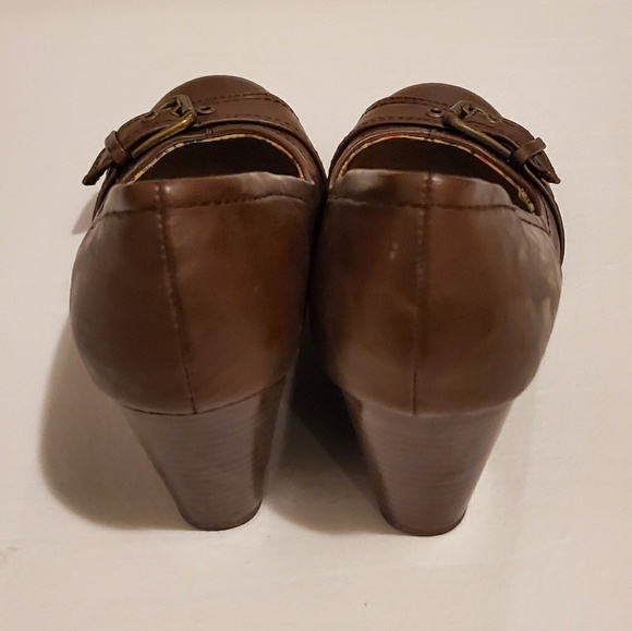 Brown American Eagle Wedges - Picture 3 of 4